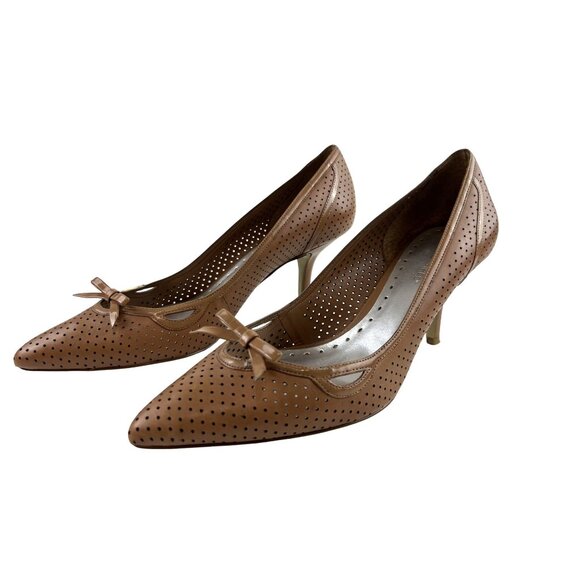 BCBGirls Darren Dark Wheat Leather Cut-Out Pointy Toe Heels w/ Bow Size 9M READ! - Picture 2 of 13